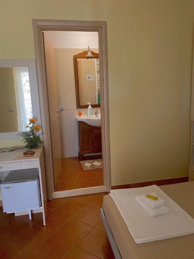 Il Nido Delle Rondini Bed & Breakfast Grottole Luaran gambar
