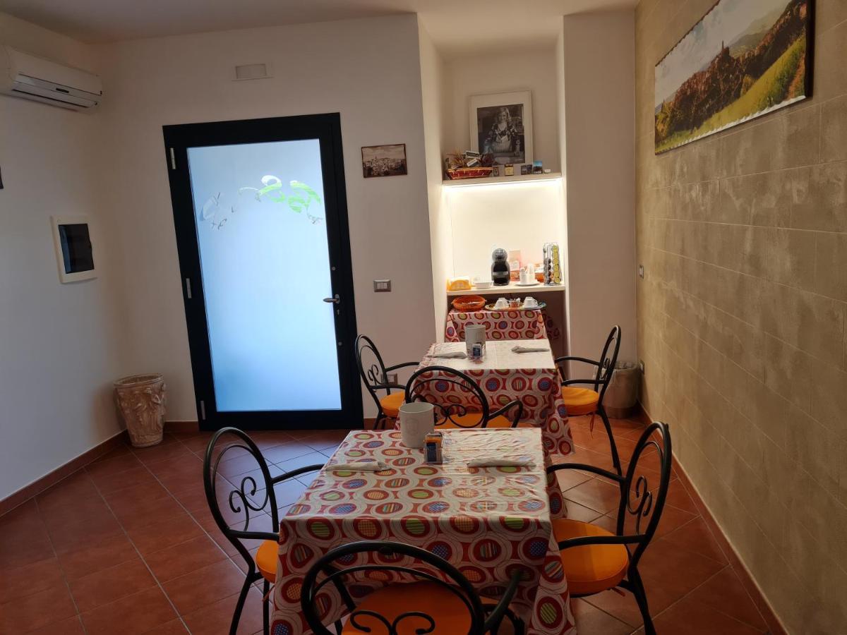 Il Nido Delle Rondini Bed & Breakfast Grottole Luaran gambar